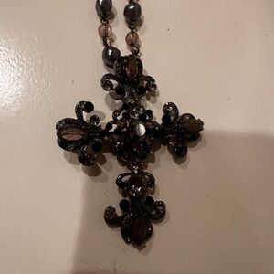 Elegant Black and Brown Cross Pendant Necklace VCLM